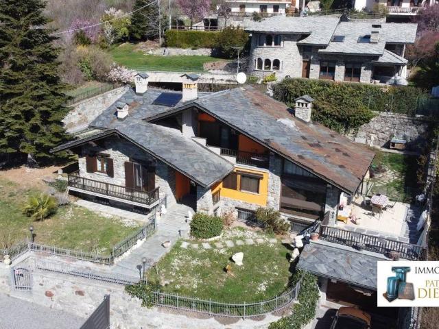 Villa in vendita a Quart AO