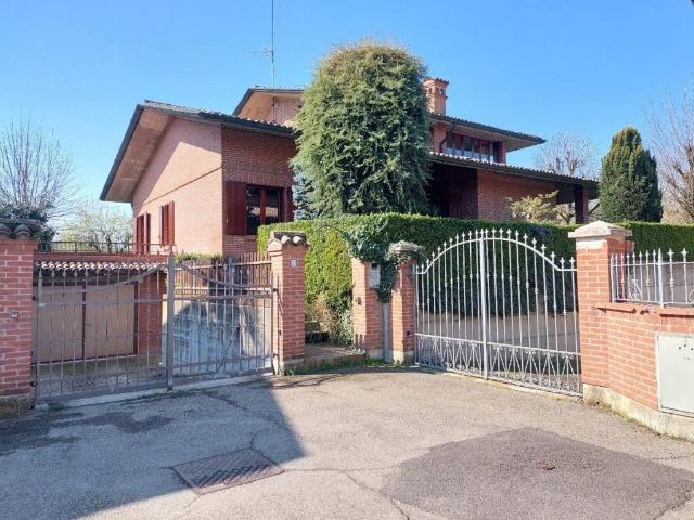 Villa in vendita a Quattro Castella RE