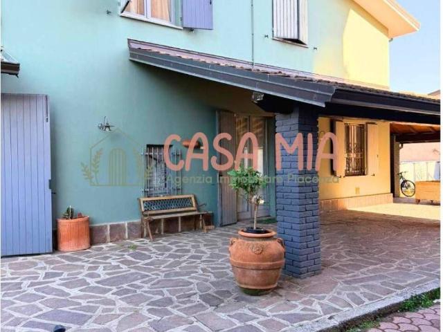 Villa in vendita a Rottofreno PC