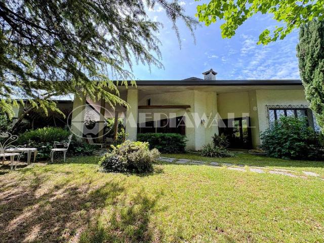 Villa in vendita a Roveredo in Piano PN