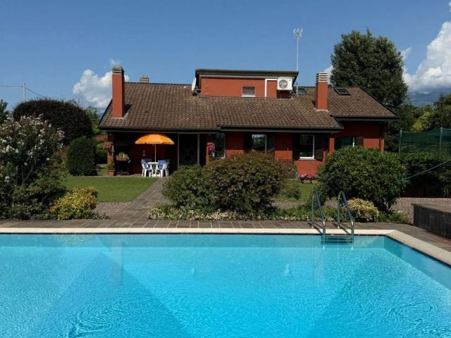 Villa in vendita a Roveredo in Piano PN