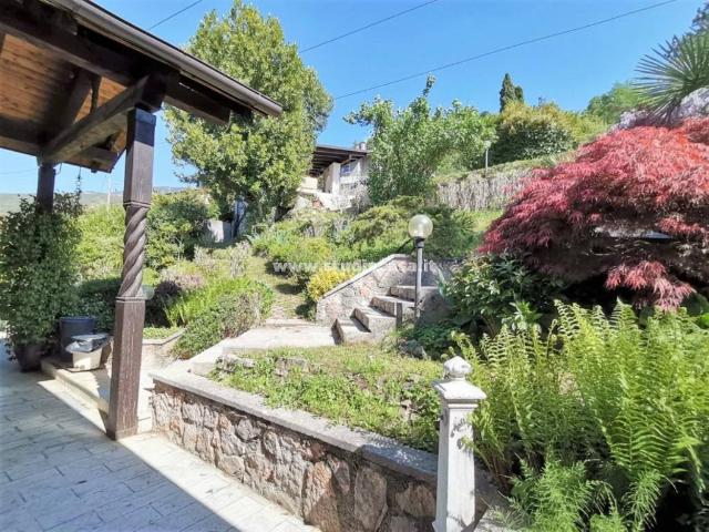 Villa in vendita a Rovereto TN
