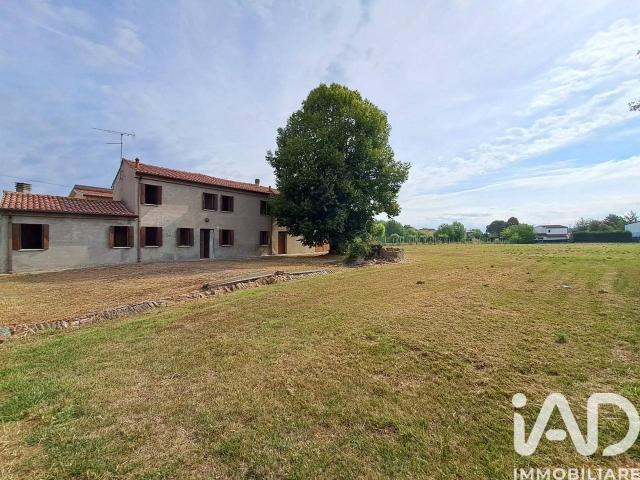 Villa in vendita a Rovigo
