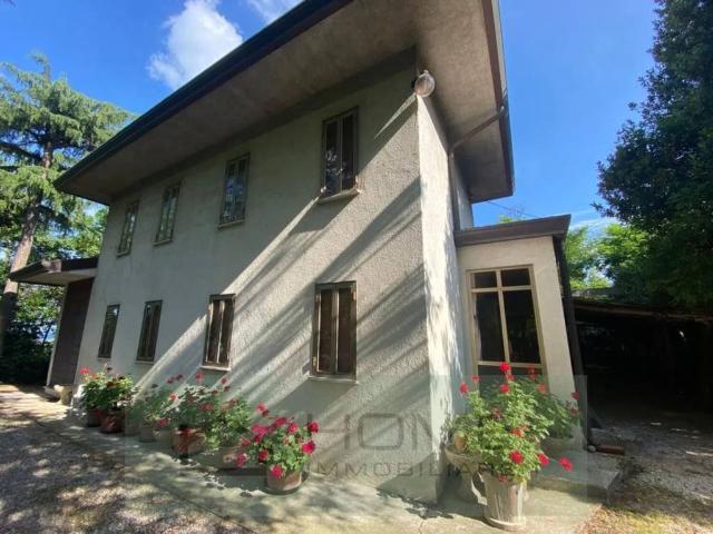 Villa in vendita a Rovolon PD