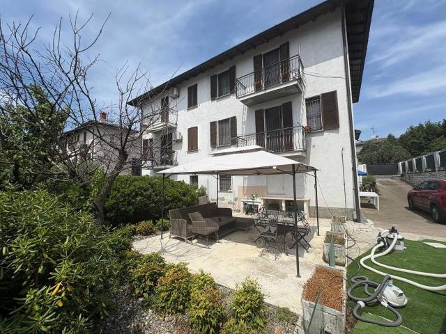 Villa in vendita a Robecco Sul Naviglio