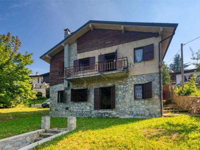 Villa in vendita a Roburent CN
