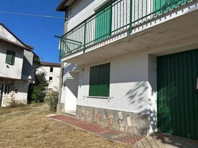 Villa in vendita a Roccavignale SV