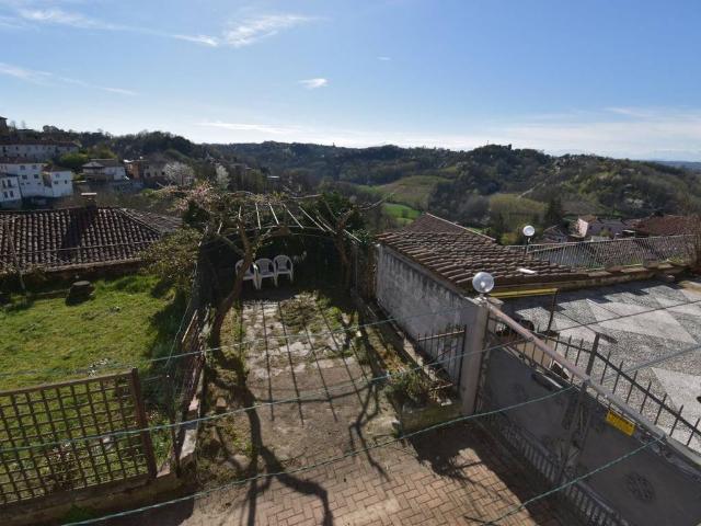Villa in vendita a Rocca d'Arazzo AT