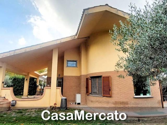 Villa in vendita a Rocca di Papa RM