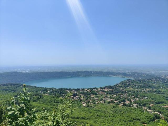 Villa in vendita a Rocca di Papa RM