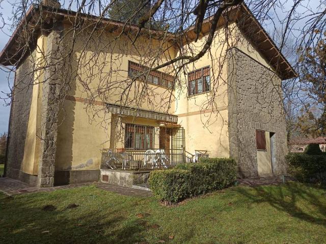 Villa in vendita a Rocca di Papa RM
