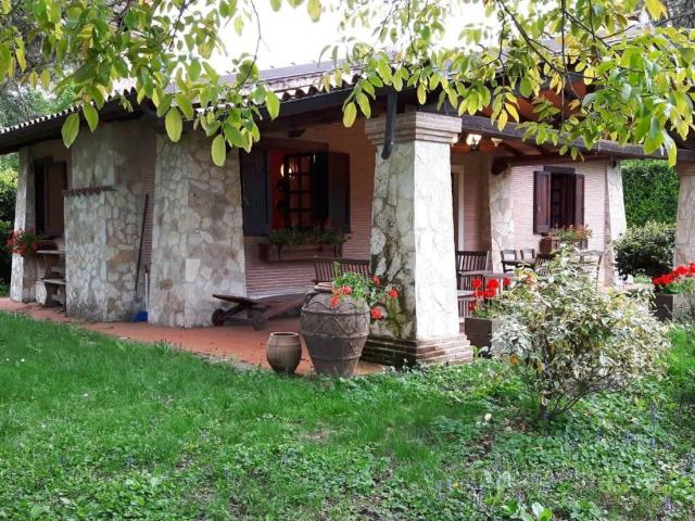 Villa in vendita a Rocca Priora RM