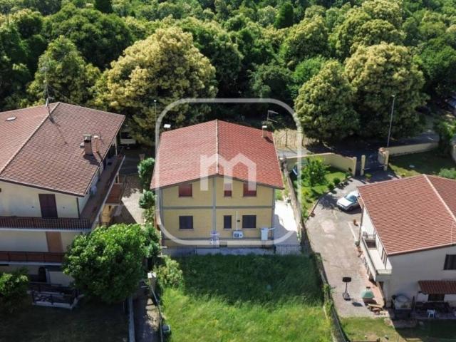 Villa in vendita a Rocca Priora RM