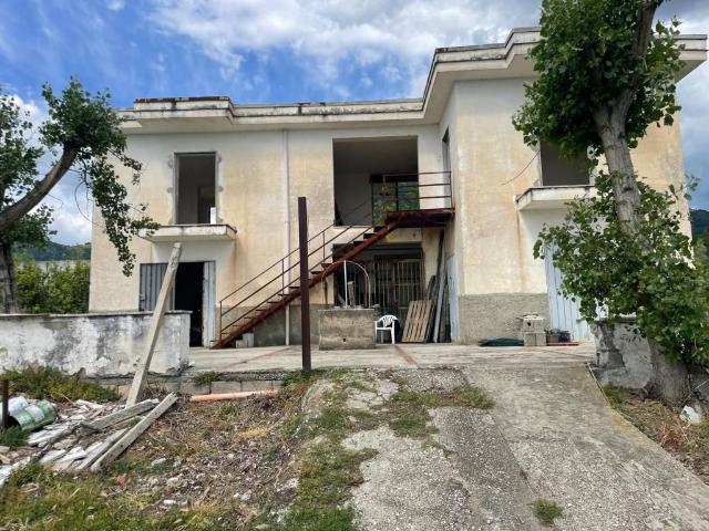 Villa in vendita a Roccarainola NA