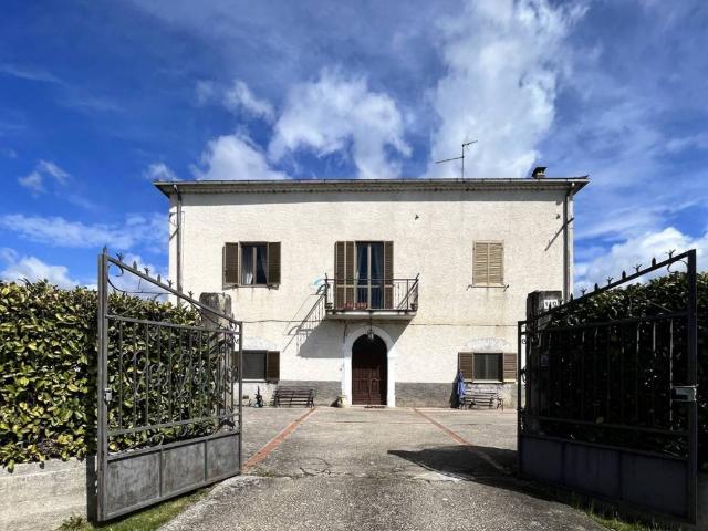 Villa in vendita a Roccasecca FR
