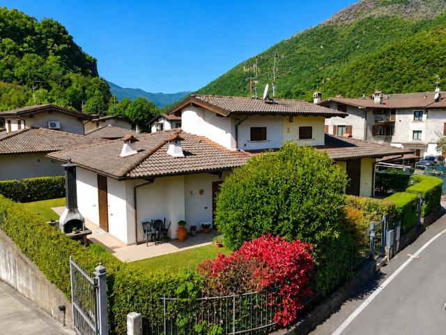 Villa in vendita a Roè Volciano BS