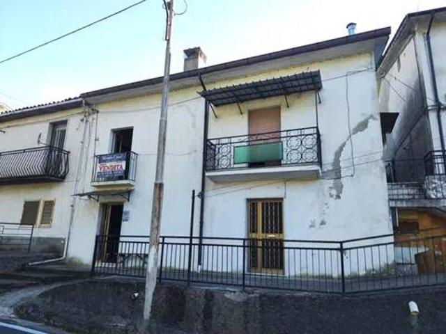 Villa in vendita a Rogliano CS