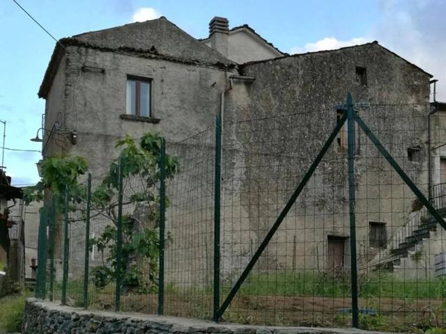 Villa in vendita a Rogliano CS