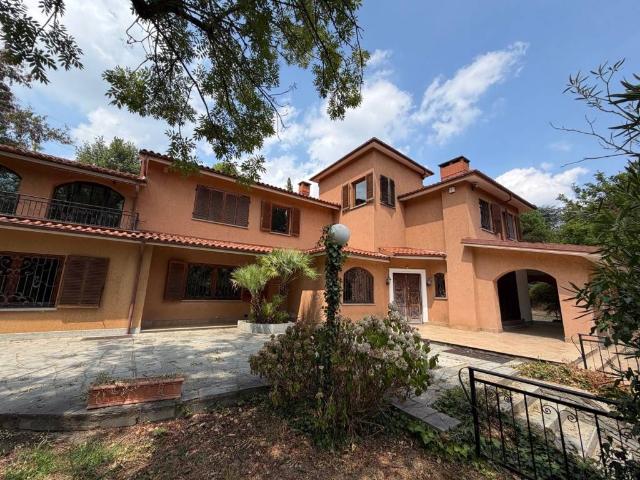 Villa in vendita a Roletto TO