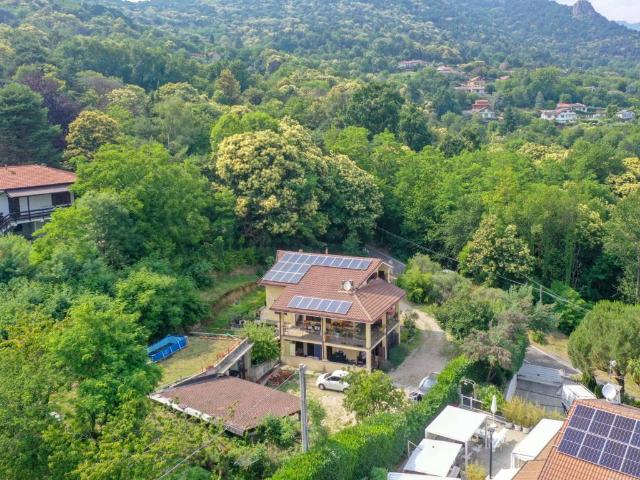 Villa in vendita a Roletto TO