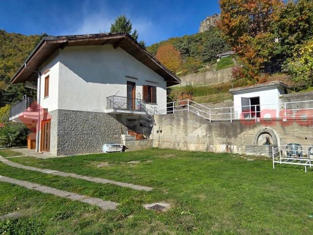 Villa in vendita a Roletto TO