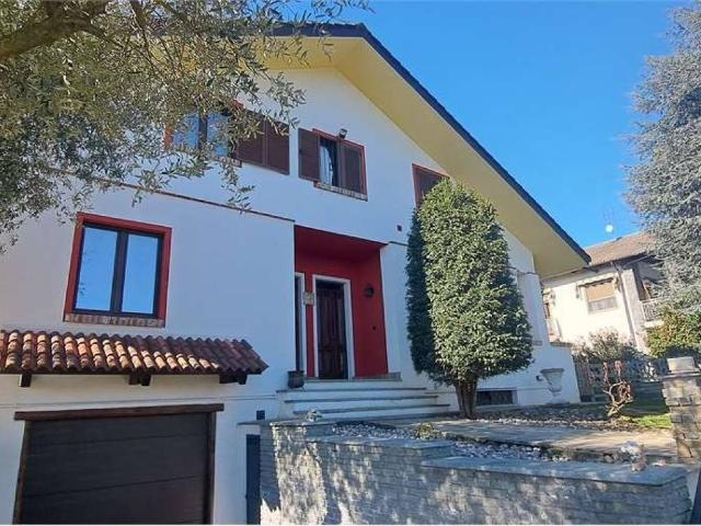 Villa in vendita a Roletto TO