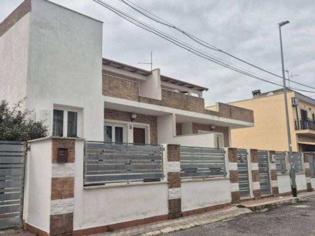 Villa in vendita a Roma
