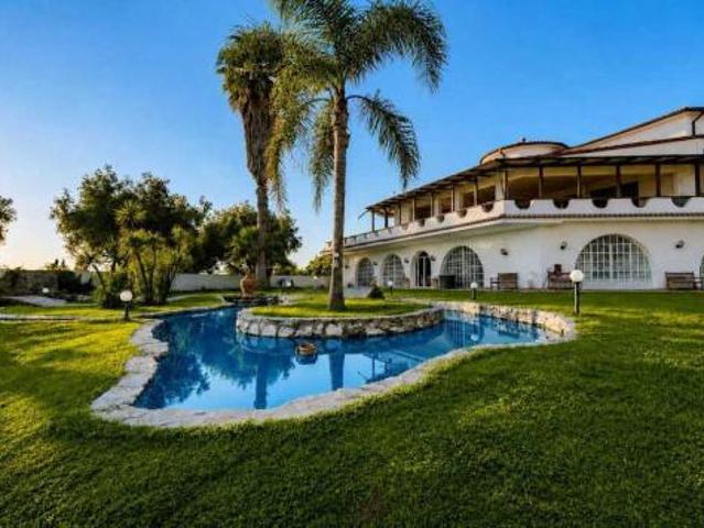 Villa in vendita a Roma