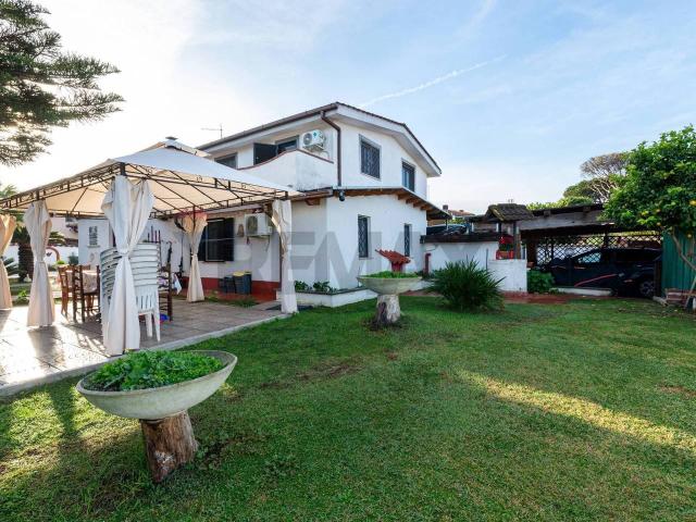 Villa in vendita a Roma
