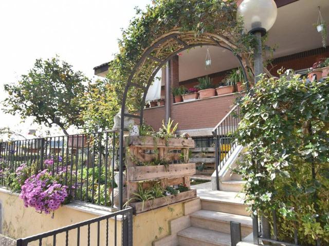 Villa in vendita a Roma