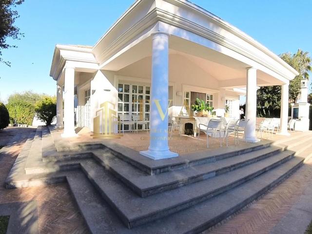 Villa in vendita a Roma