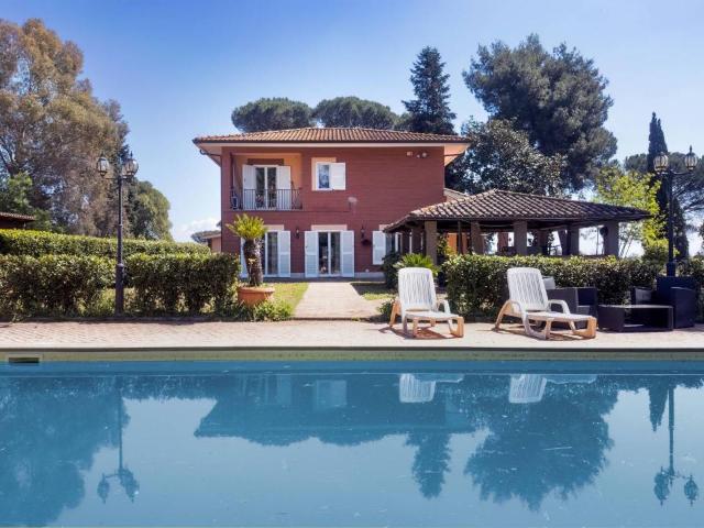 Villa in vendita a Roma
