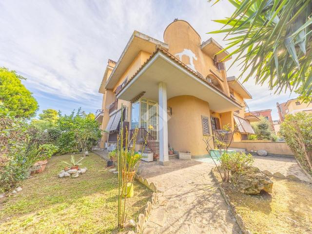 Villa in vendita a Roma