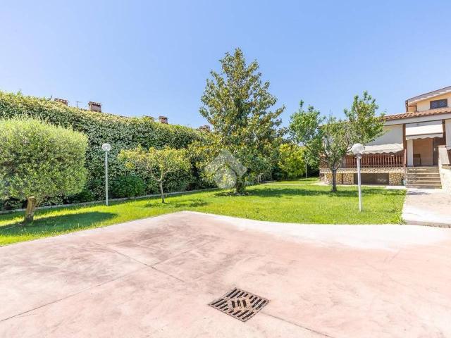 Villa in vendita a Roma