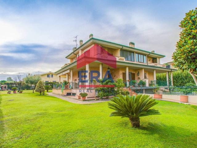 Villa in vendita a Roma