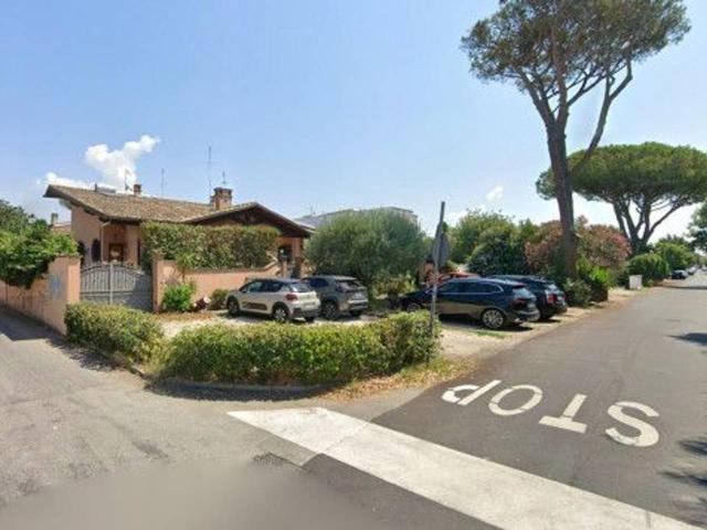 Villa in vendita a Roma