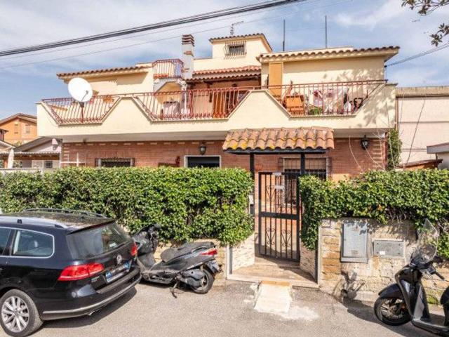 Villa in vendita a Roma