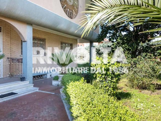 Villa in vendita a Roma