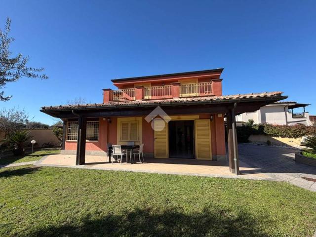 Villa in vendita a Roma