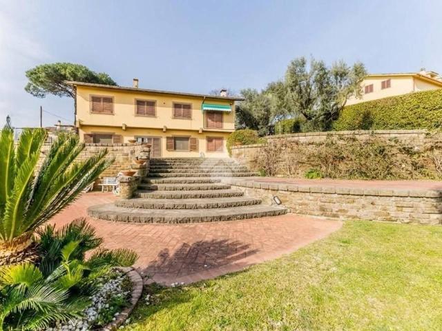 Villa in vendita a Roma
