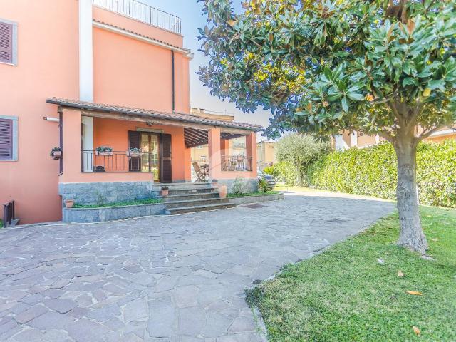 Villa in vendita a Roma