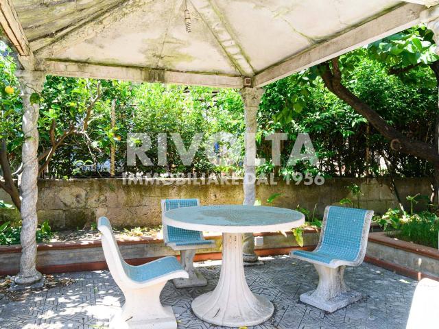 Villa in vendita a Roma, Casetta Mattei