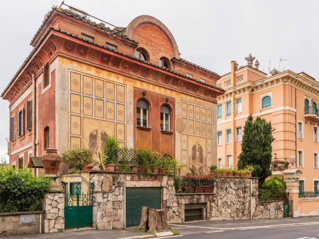 Appartamento in vendita a Roma RM