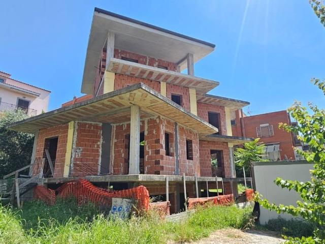 Villa in vendita a Roma RM
