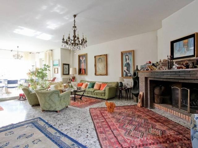 Villa in vendita a Roma RM
