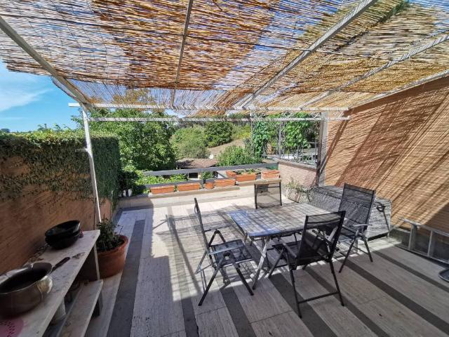 Villa in vendita a Roma RM