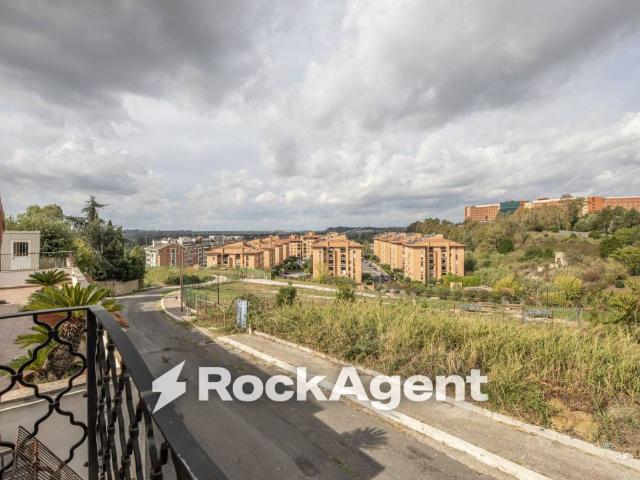 Villa in vendita a Roma RM