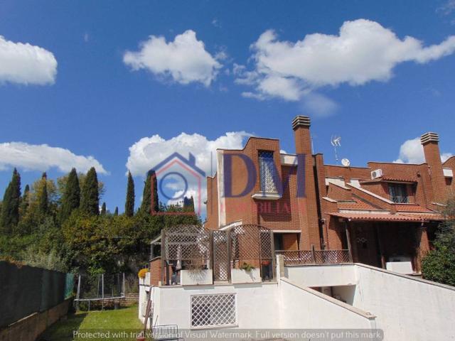 Villa in vendita a Roma RM