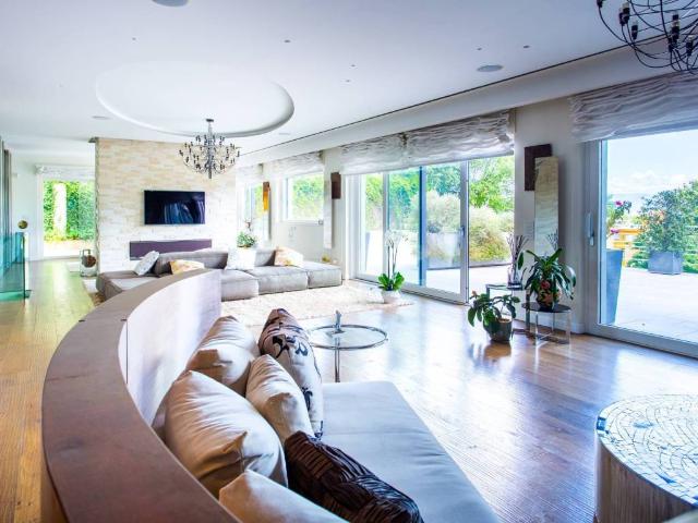 Villa in vendita a Roma RM