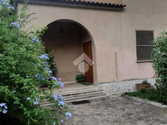 Villa in vendita a Roma RM